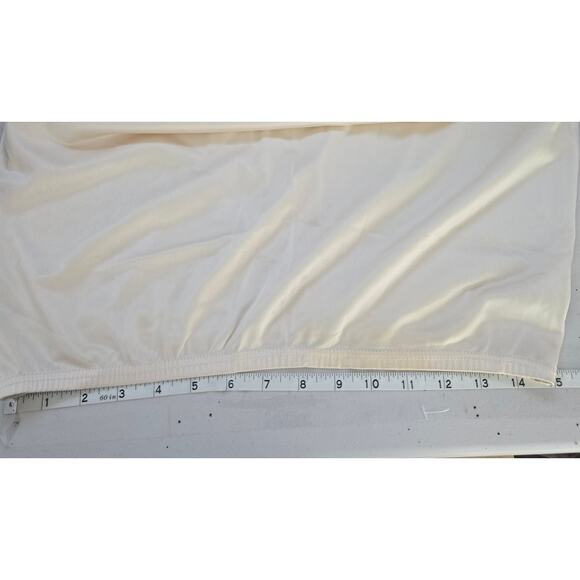 VTG Vanity Fair Cream Side Slit Lace Trim Slip Skirt Size MD Coquette Cottage - Picture 8 of 10